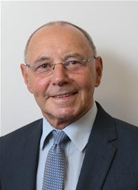 Profile image for Councillor Peter Evans