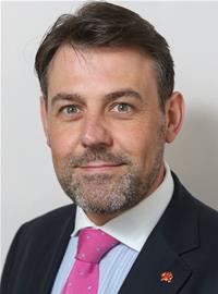 Profile image for Y Cynghorydd Richard Mainon